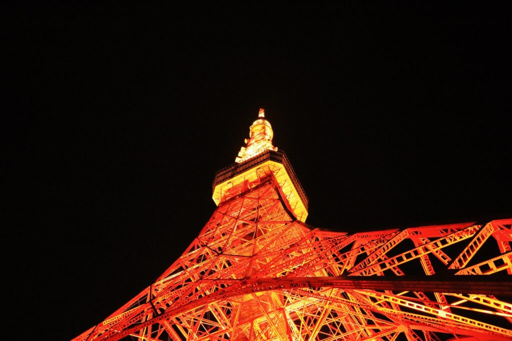 東京ミッドナイトサイクルツアー ガイドと一緒に夜の東京の街を自転車で巡る